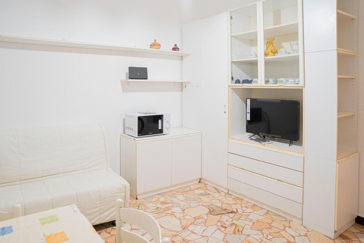 039 - Casa Residenziale A Lavagna A 5 Minuti Dal Mare Lägenhet Exteriör bild