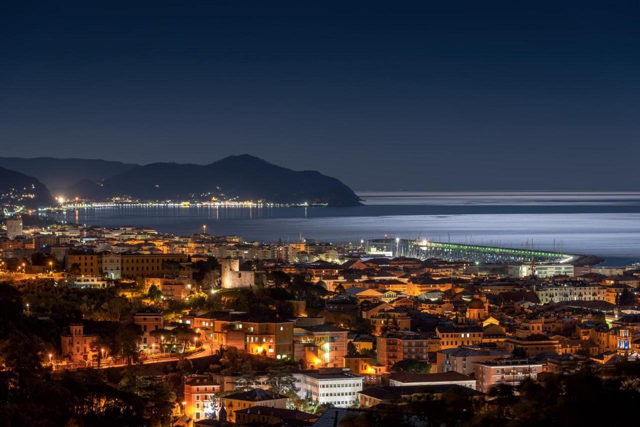 039 - Casa Residenziale A Lavagna A 5 Minuti Dal Mare Lägenhet Exteriör bild
